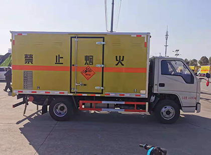 祁阳爆破器材运输车